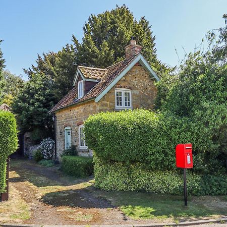 Old Blacksmiths Cottage Market Rasen Exterior foto